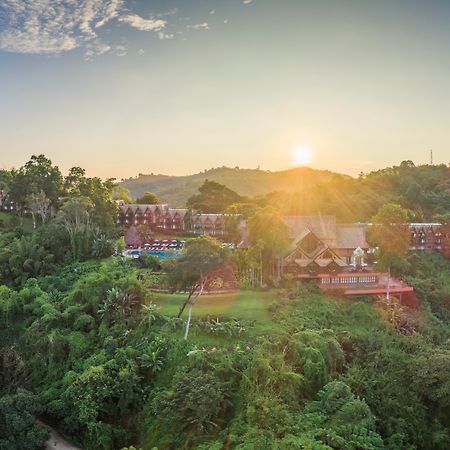 Anantara Golden Triangle Elephant Camp & Resort Chiang Rai Exterior foto